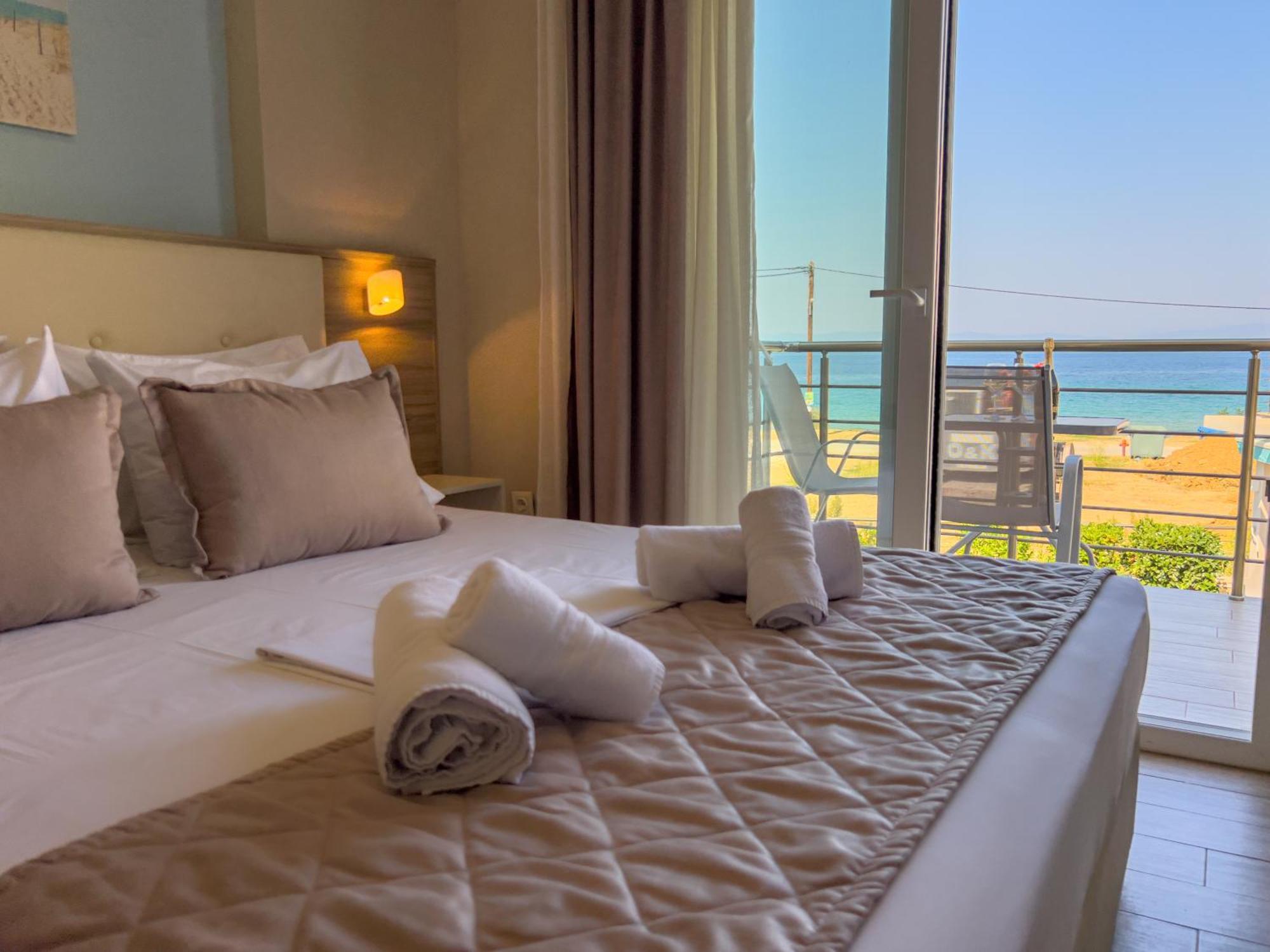 Yalos Beach Maisonettes 斯卡拉索提罗斯 外观 照片