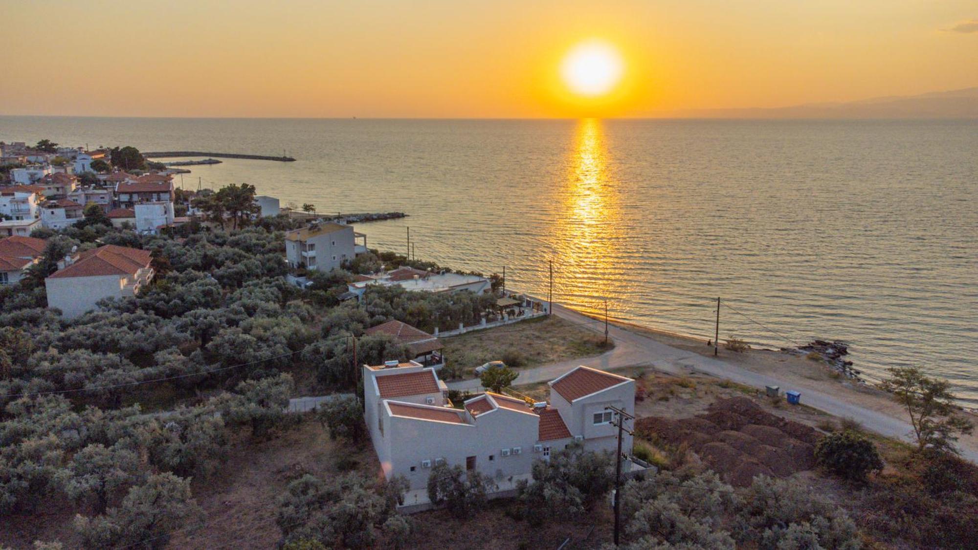 Yalos Beach Maisonettes 斯卡拉索提罗斯 外观 照片