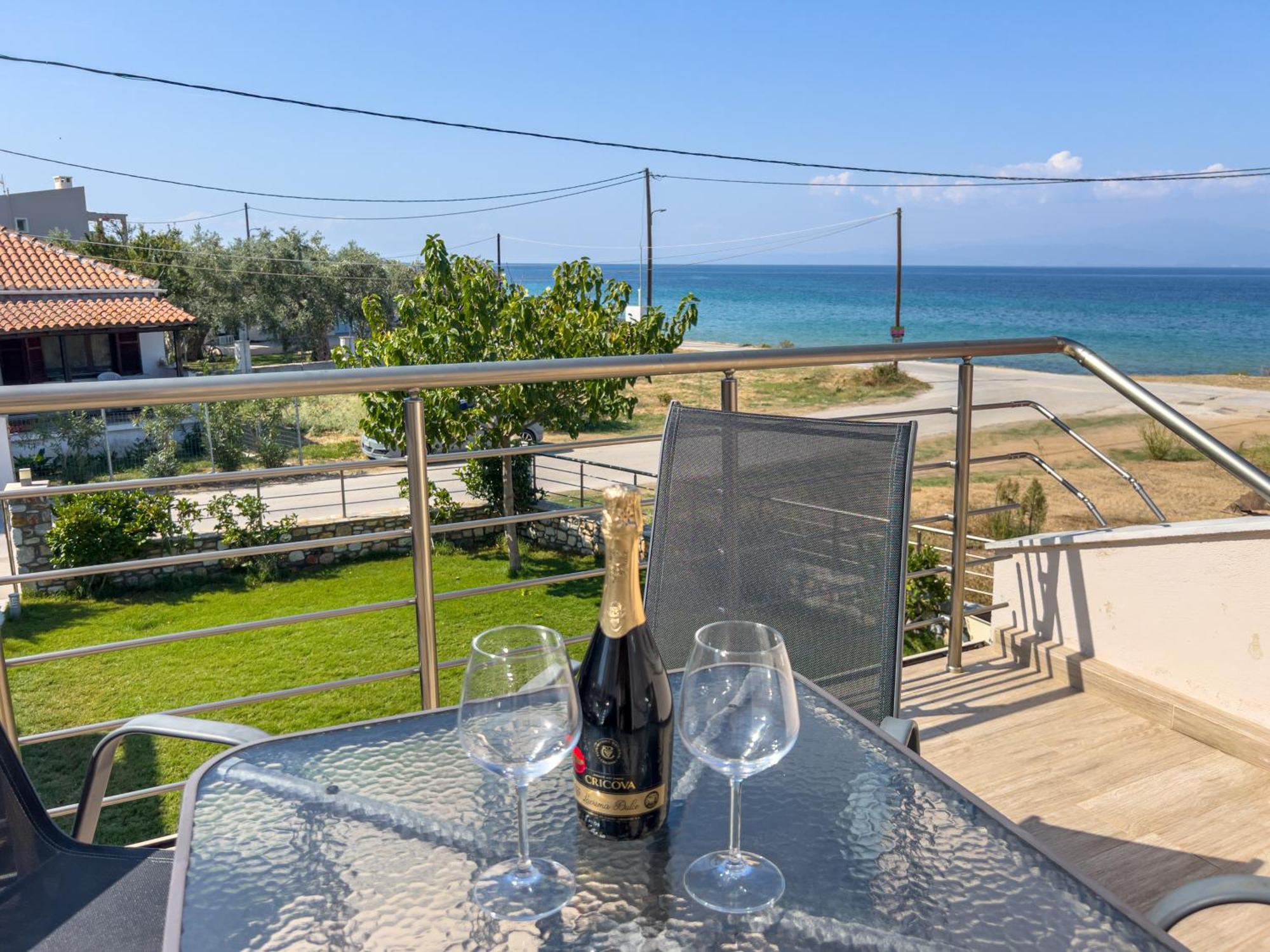 Yalos Beach Maisonettes 斯卡拉索提罗斯 外观 照片