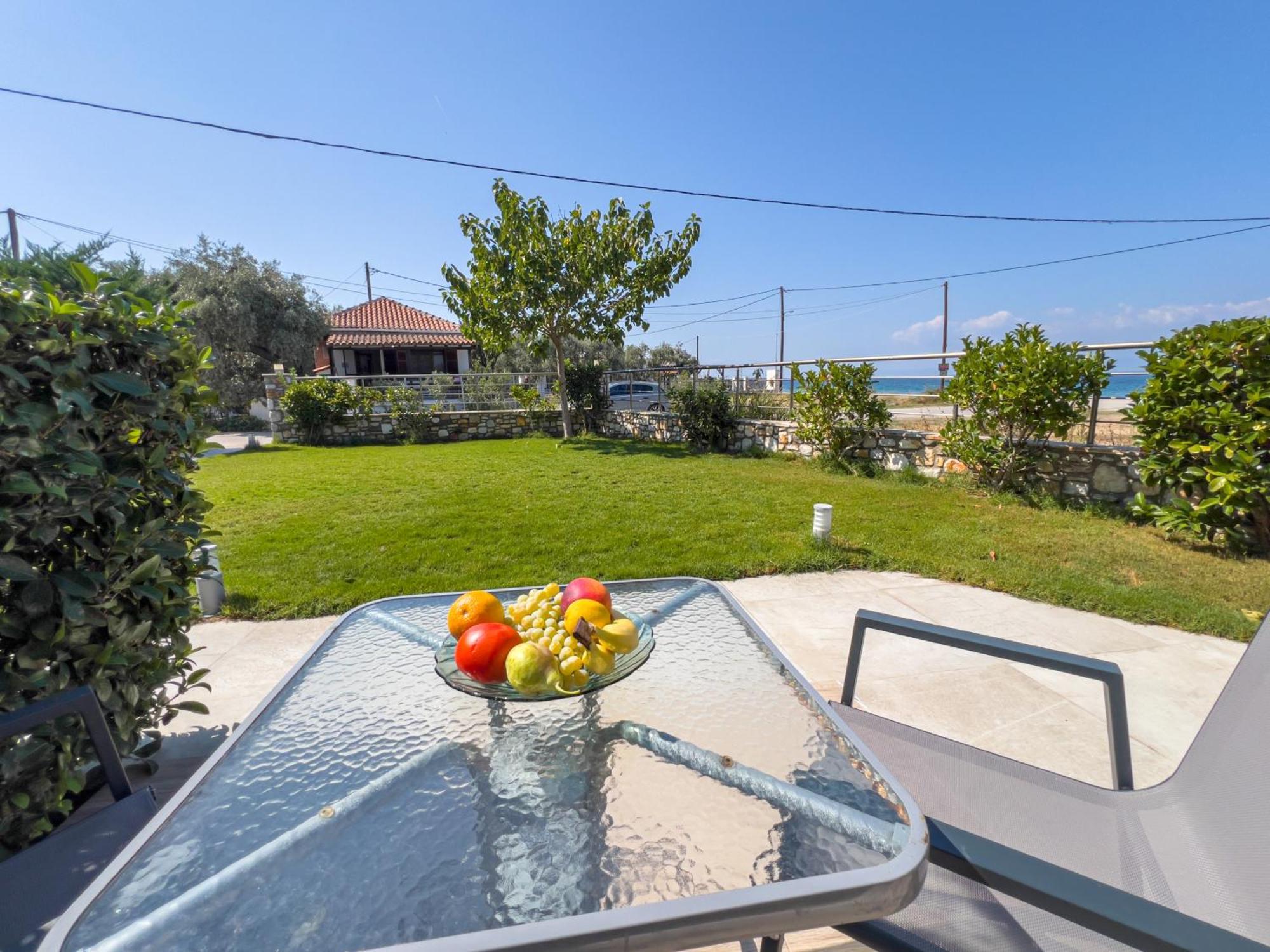 Yalos Beach Maisonettes 斯卡拉索提罗斯 外观 照片
