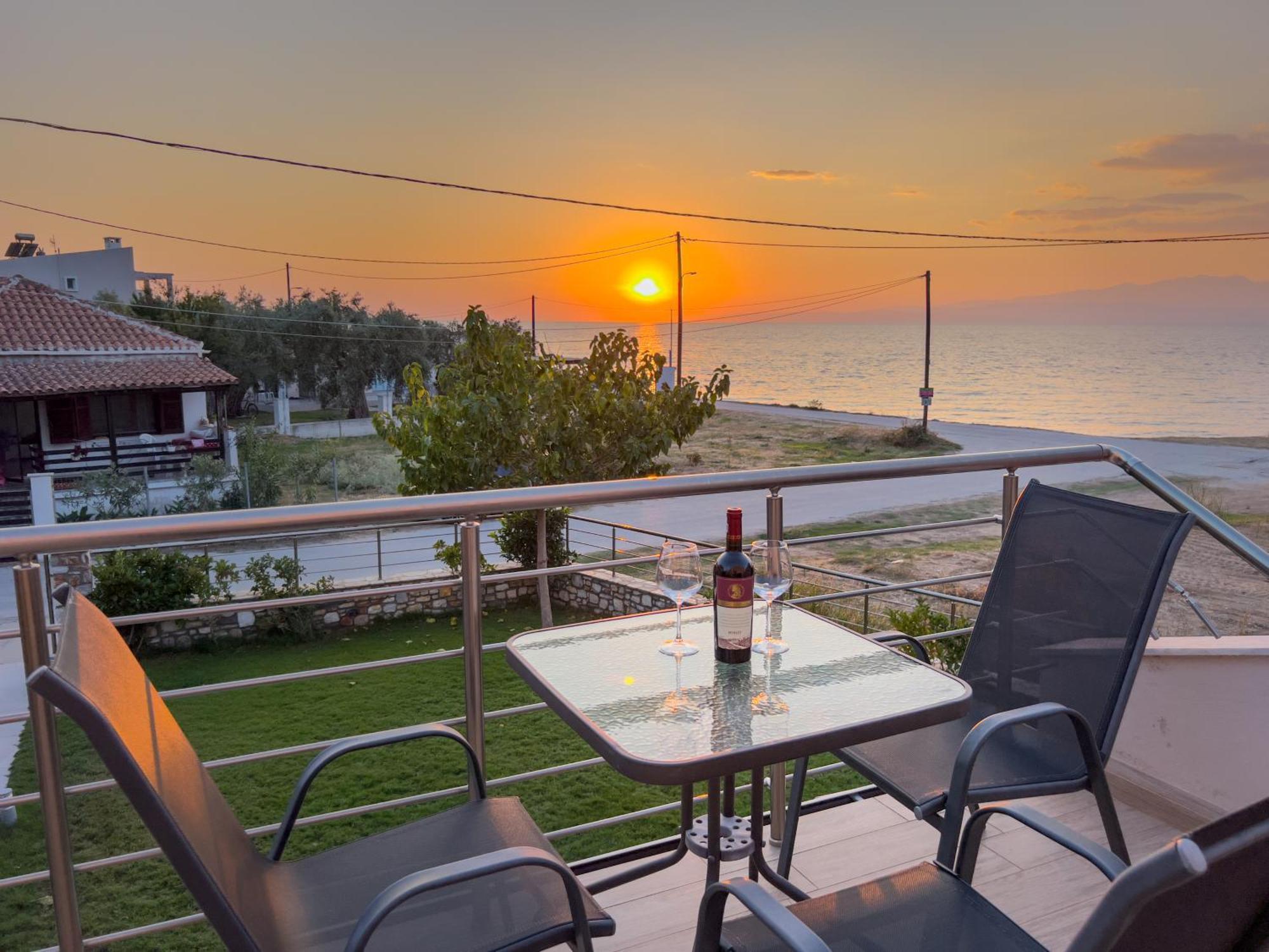 Yalos Beach Maisonettes 斯卡拉索提罗斯 外观 照片